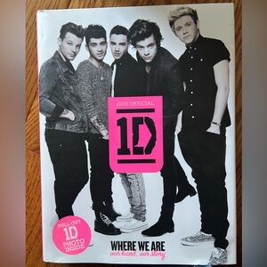 1D 100% Official Book